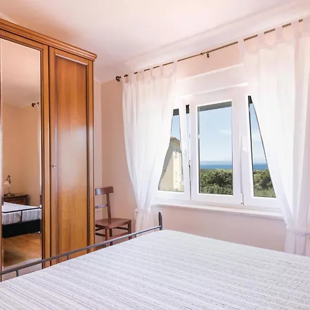 Beautiful In With House Sea View Holiday home Liznjan