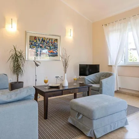 Beautiful In With House Sea View Holiday home *
